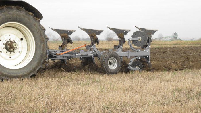 Pług Obracalny FEN MANDAM